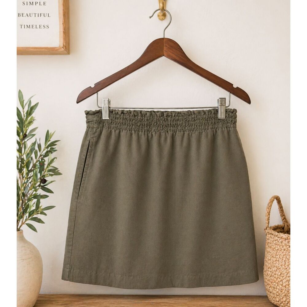 J. Crew Linen Cotton Mini Skirt Size 8 Olive Green Casual Summer Minimalist